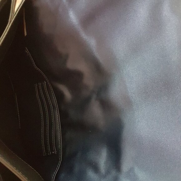 COACH $328 Madison iPad Tablet Crossbody AUTHENTIC COACH COLLECTION ON POSHMARK! - Picture 9 of 9